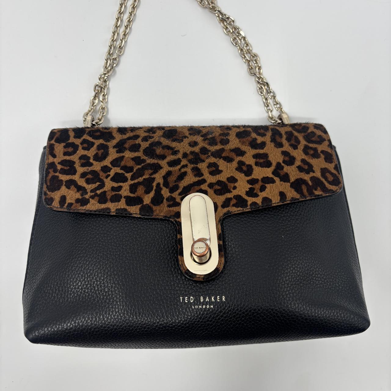 item listed by jazzmnmarie