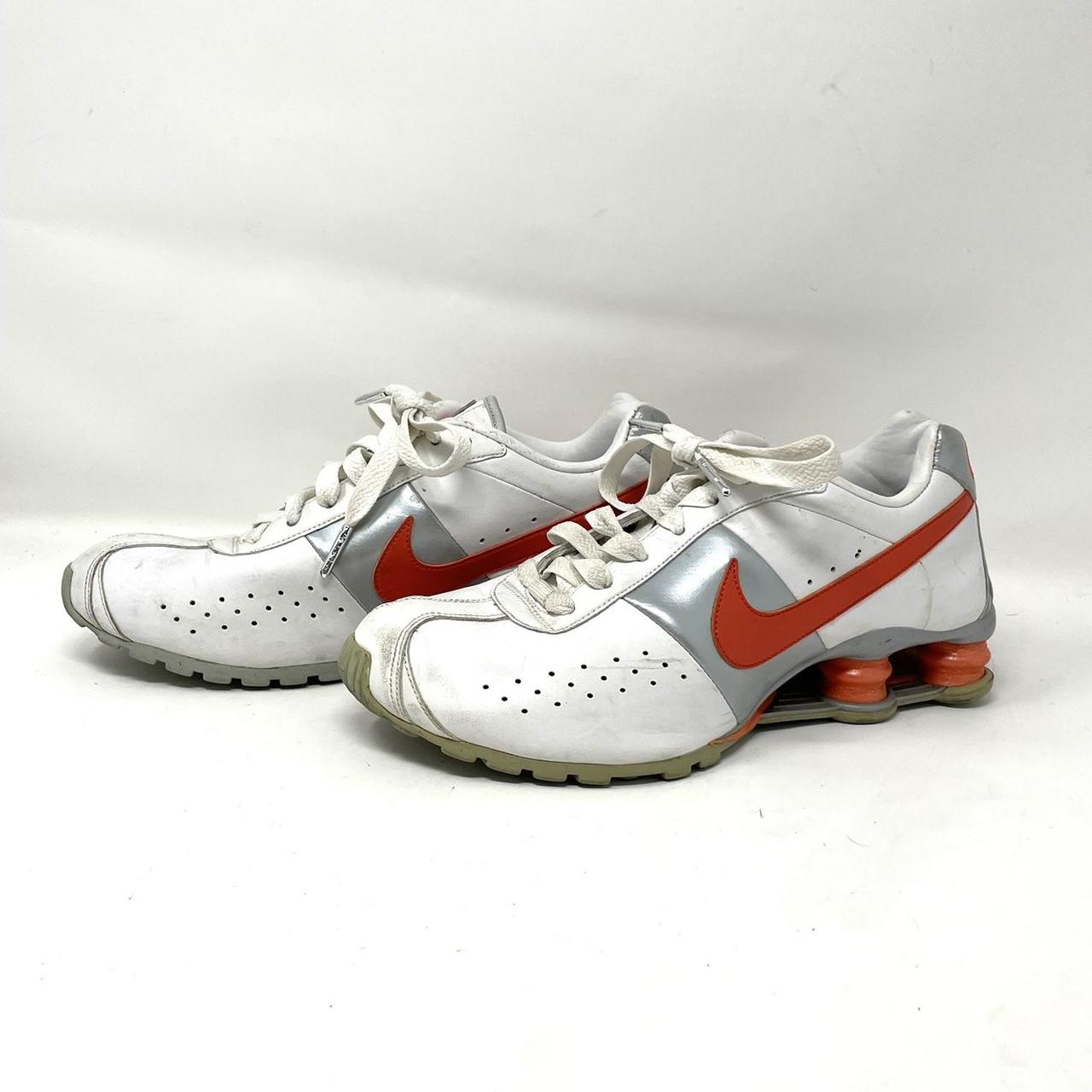 2009 NIKE SHOX CLASSIC WOMENS 7.5 WHITE ORANGE. Depop