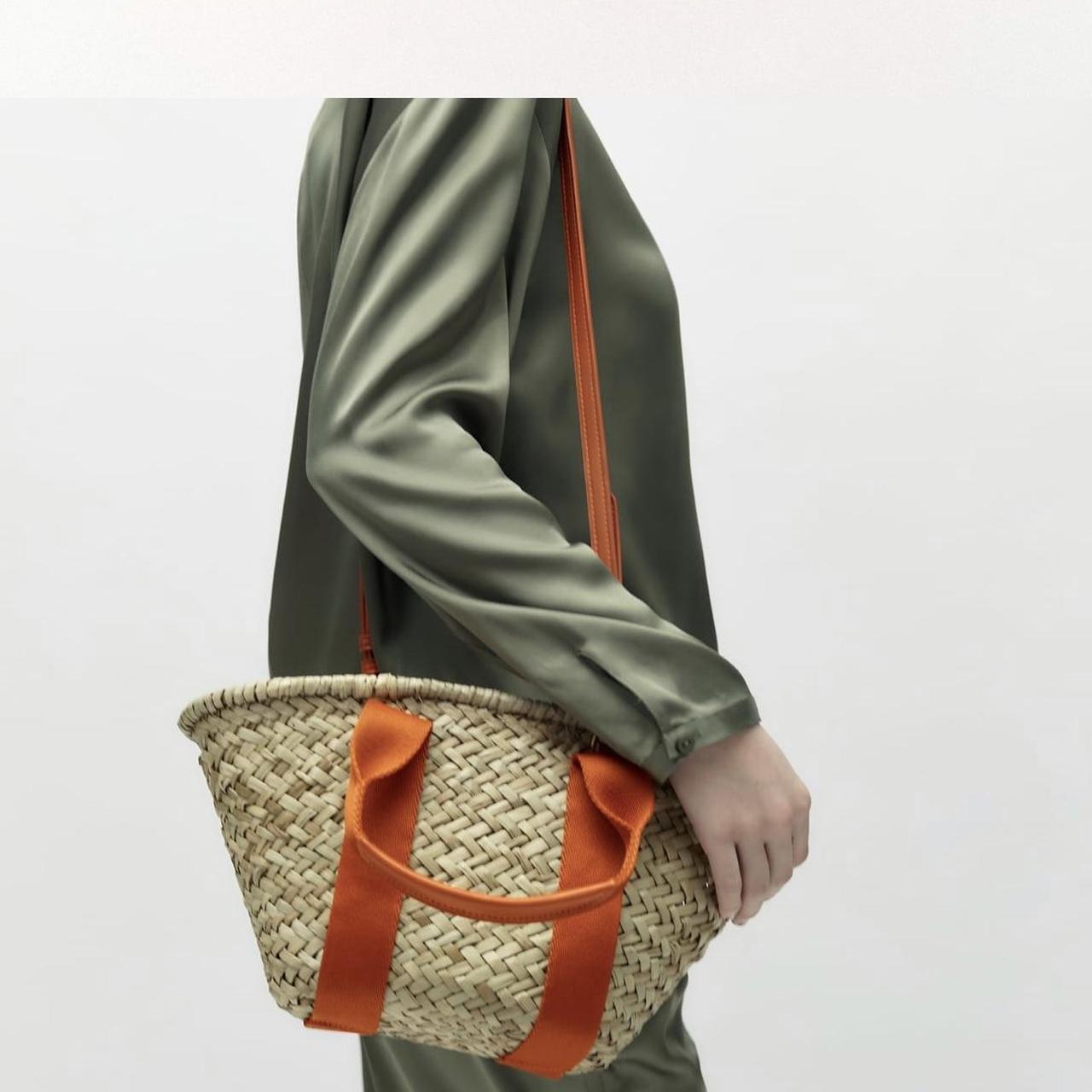 ZARA Raffia basket bag, Handles and