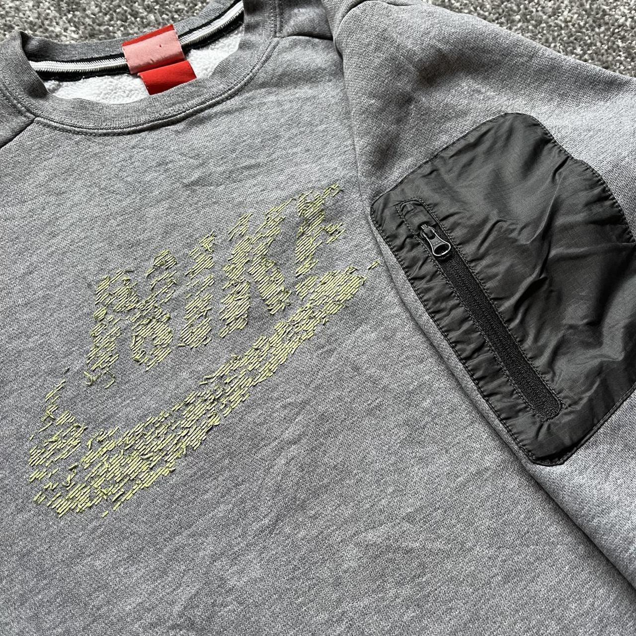 mens grey nike sweatshirt