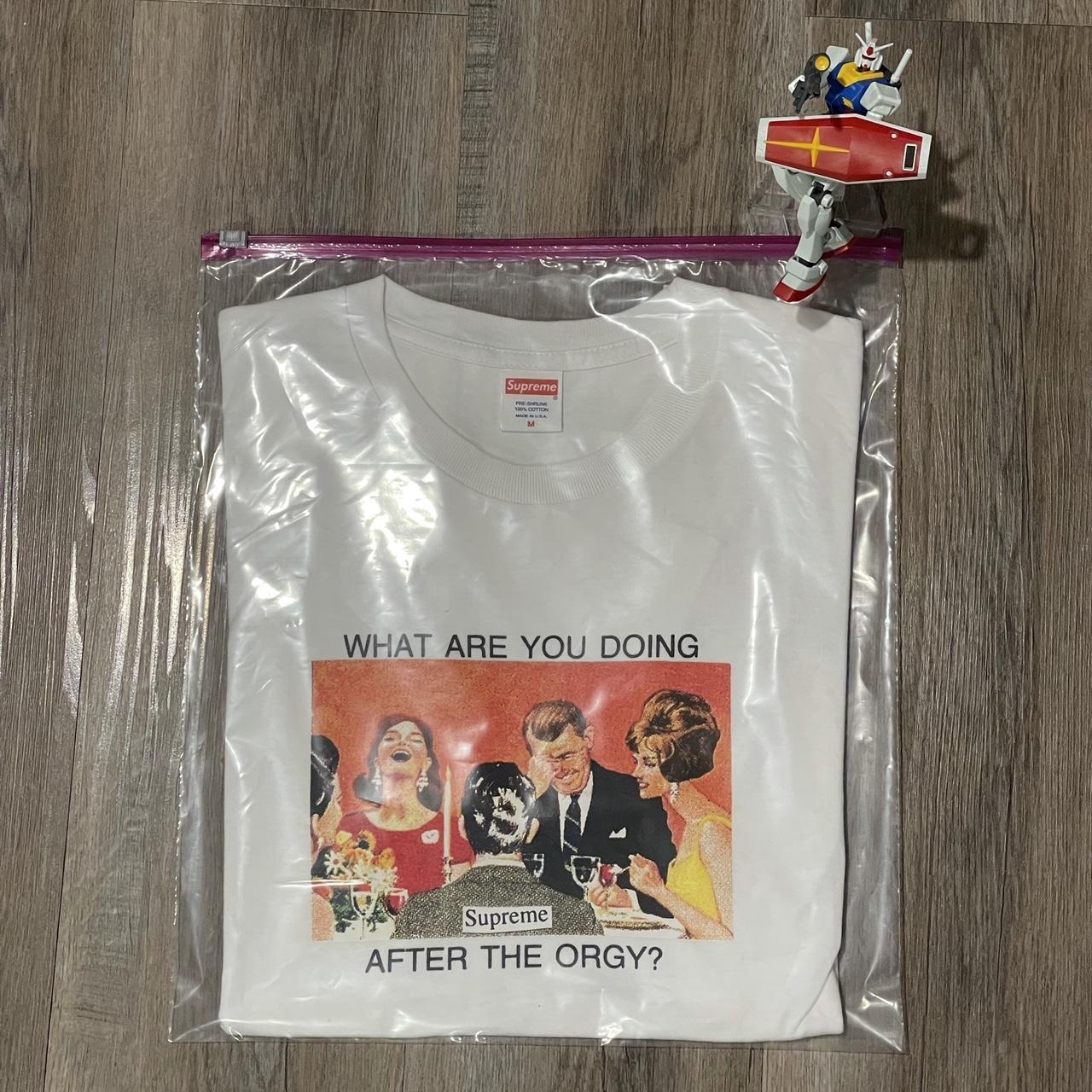 🤍SS17 Supreme Orgy Tee🤍 ⚠️ Slightly Smaller than the | Depop