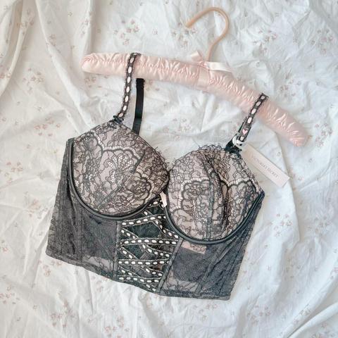 32d classic black Victoria's Secret bra. True to - Depop