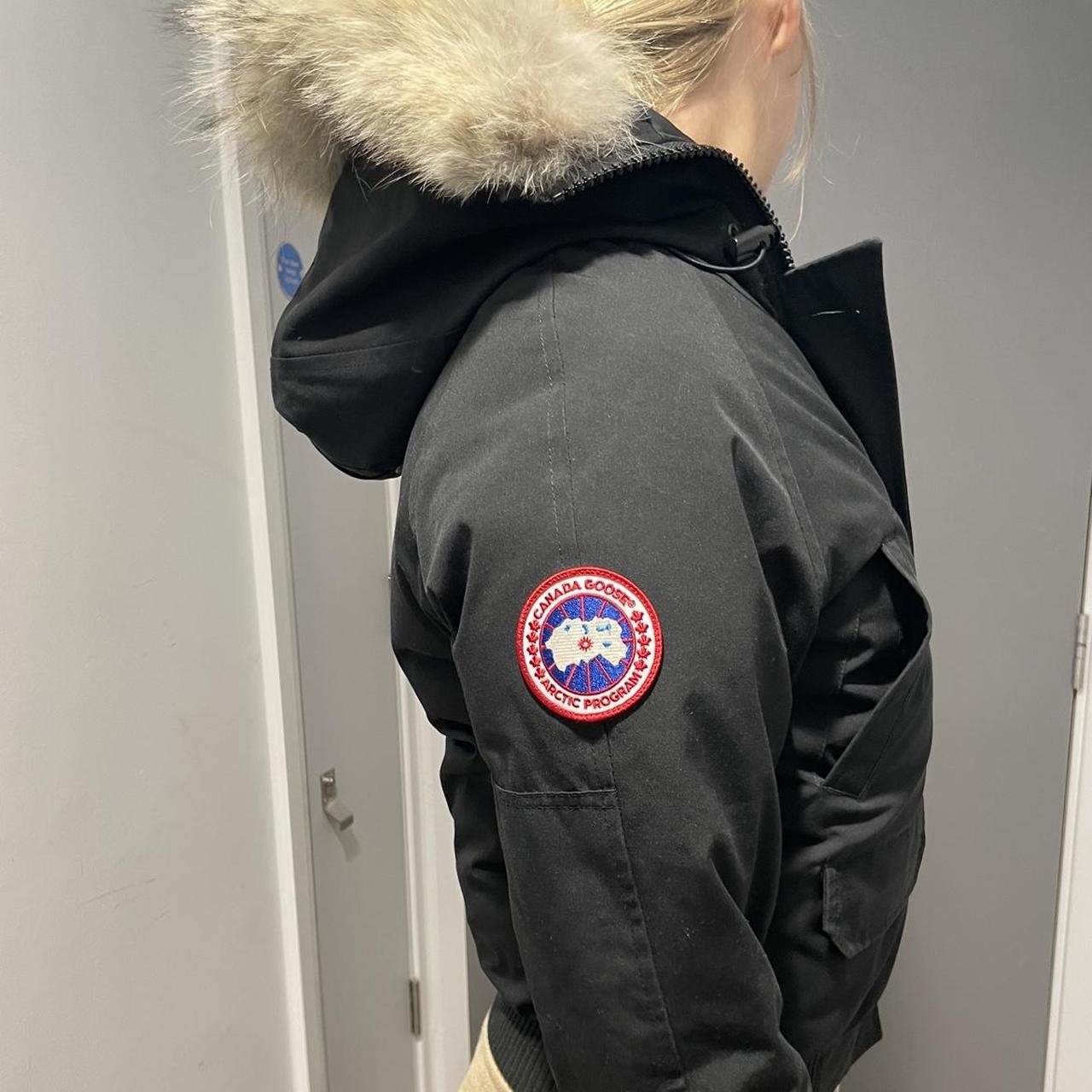 Canada Goose Women's Black Coat Depop