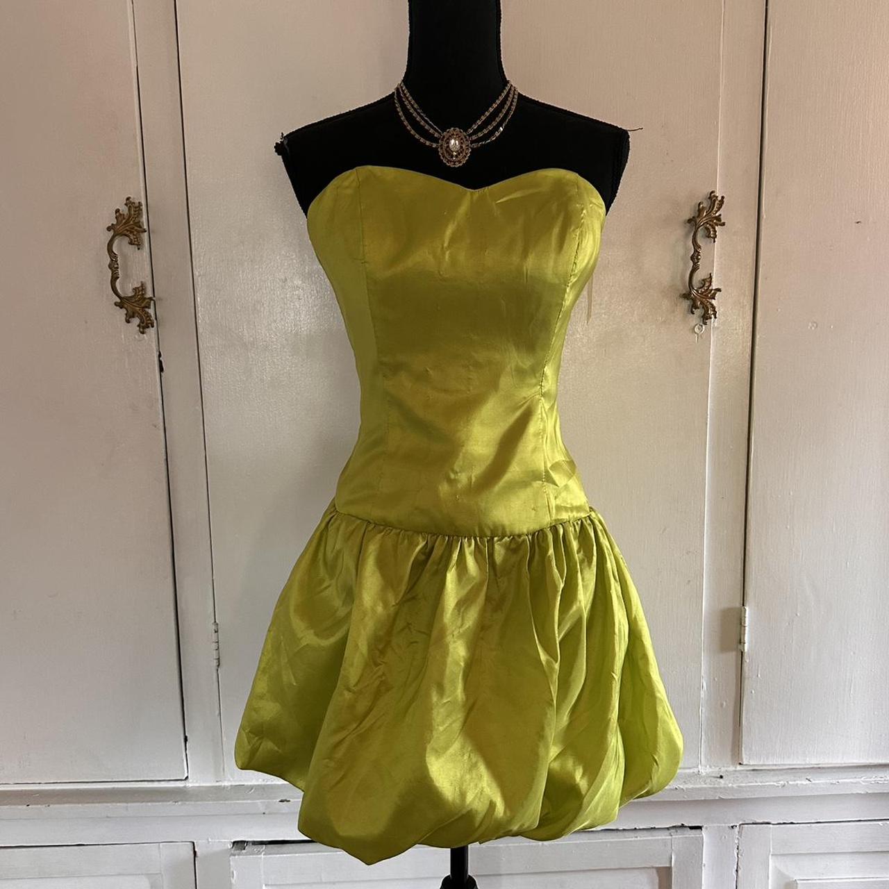 item listed by princesscoreplug