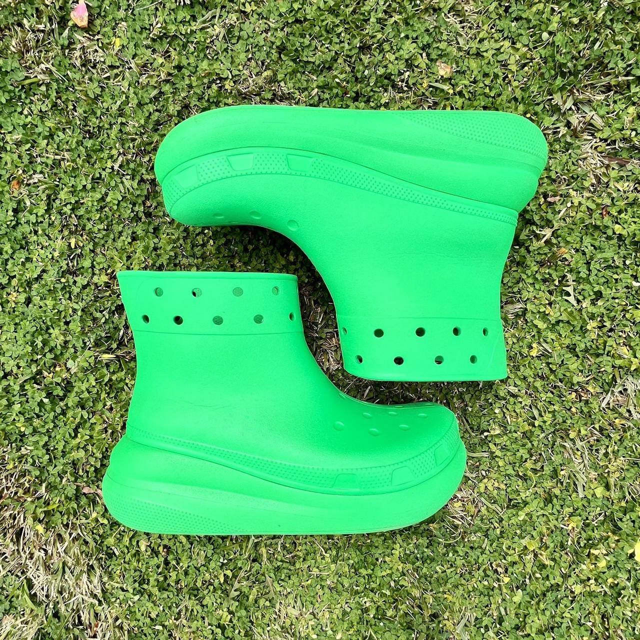 crocs-men-s-green-boots-depop