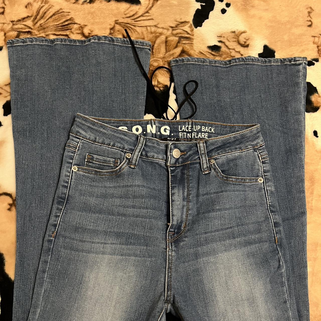 LACE UP BACK FIT FLARE JEANS