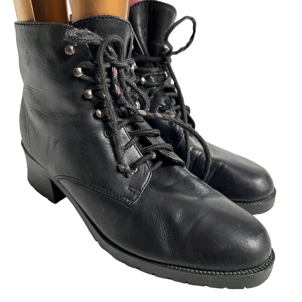 Granny boots, black leather, flared 2