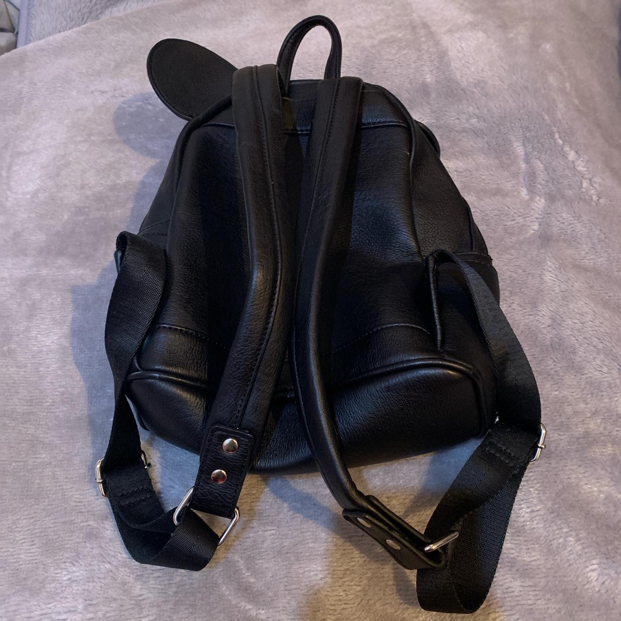 Loungefly mini backpack - Minnie mouse Used.... - Depop