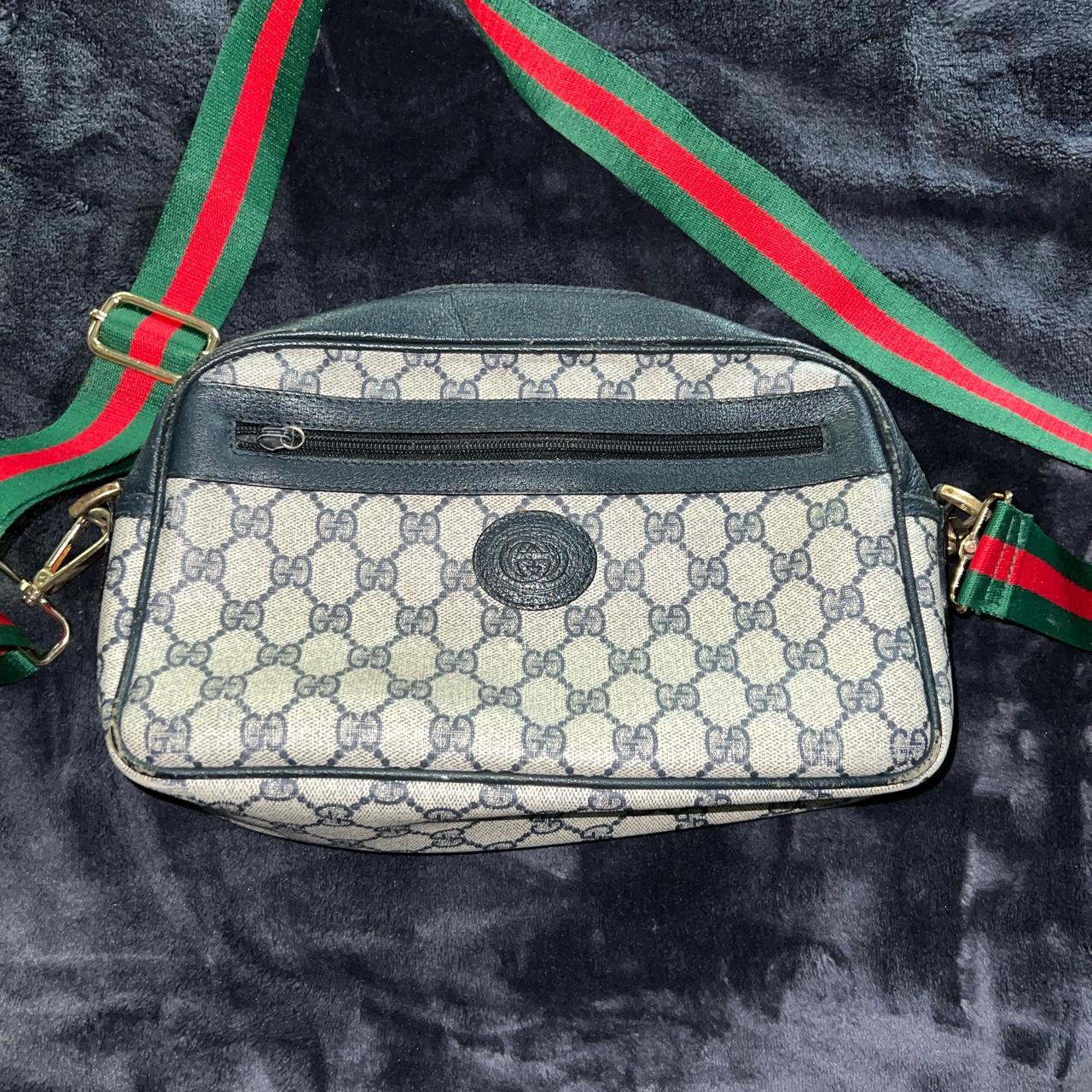 Vintage Gucci crossbody sling bag Something for the - Depop