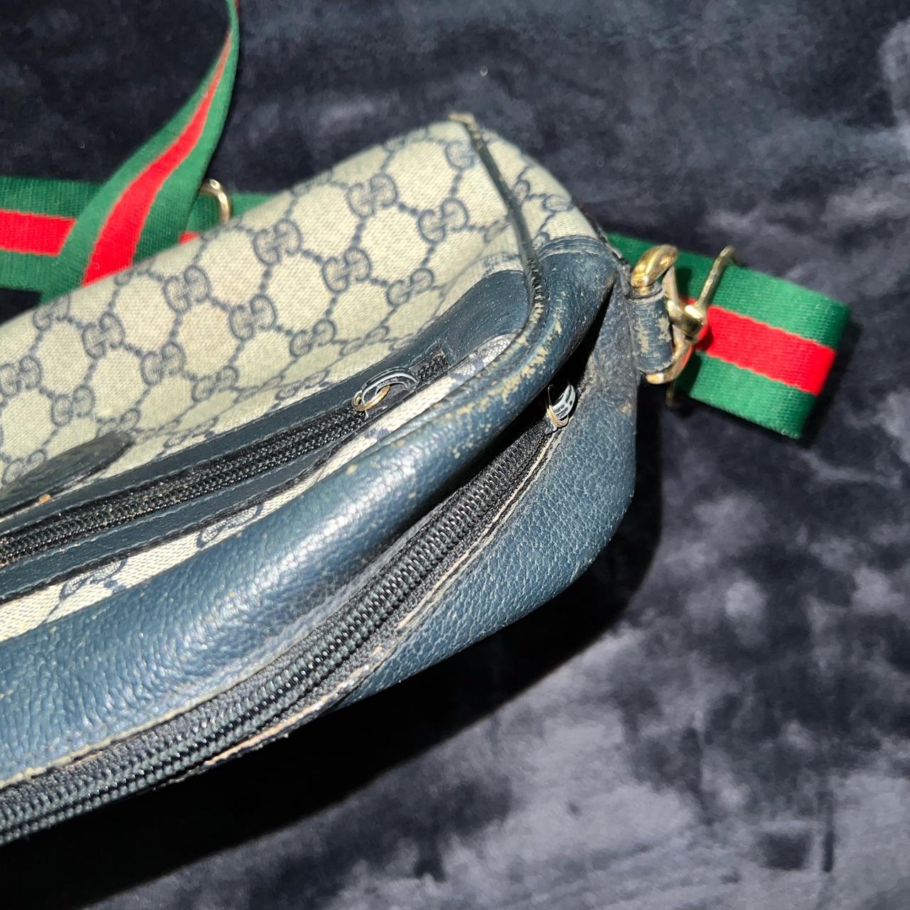 Vintage Gucci crossbody sling bag Something for the - Depop
