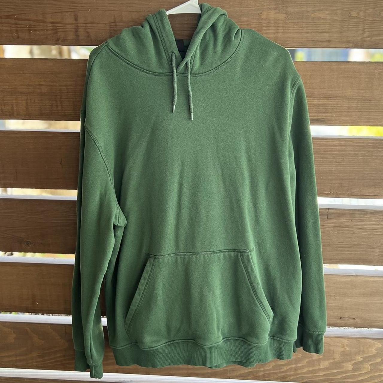 Green H&M hooded sweatshirt in good comfy condition... - Depop