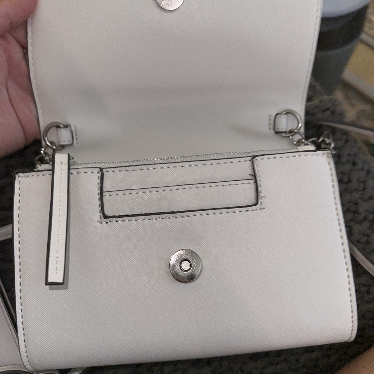 Steve Madden Women's White Wallet-purses | Depop