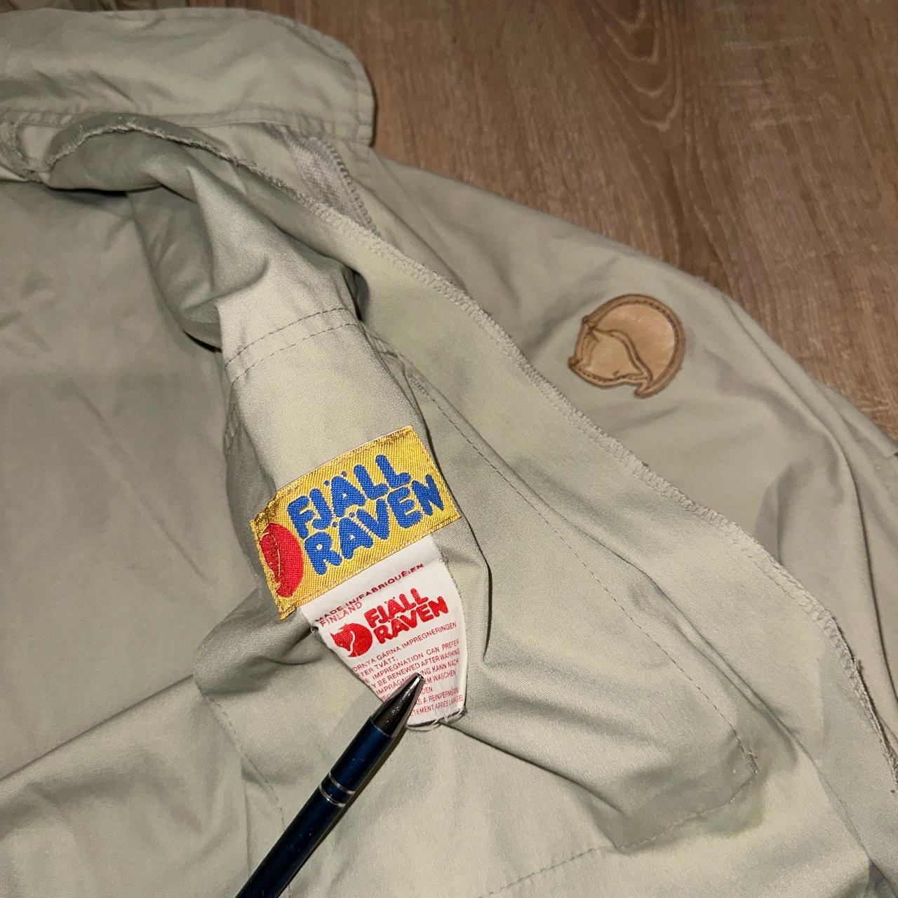 Fjallraven Men's 90s Vintage Retro Hunting Hiking... - Depop