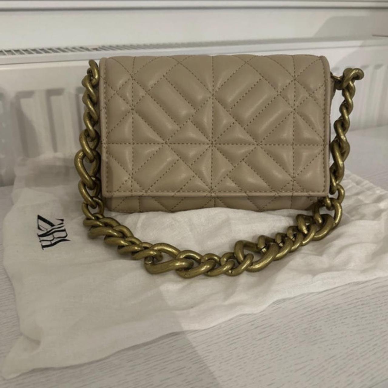 Zara beige quilted shoulder bag Comes with dust... Depop