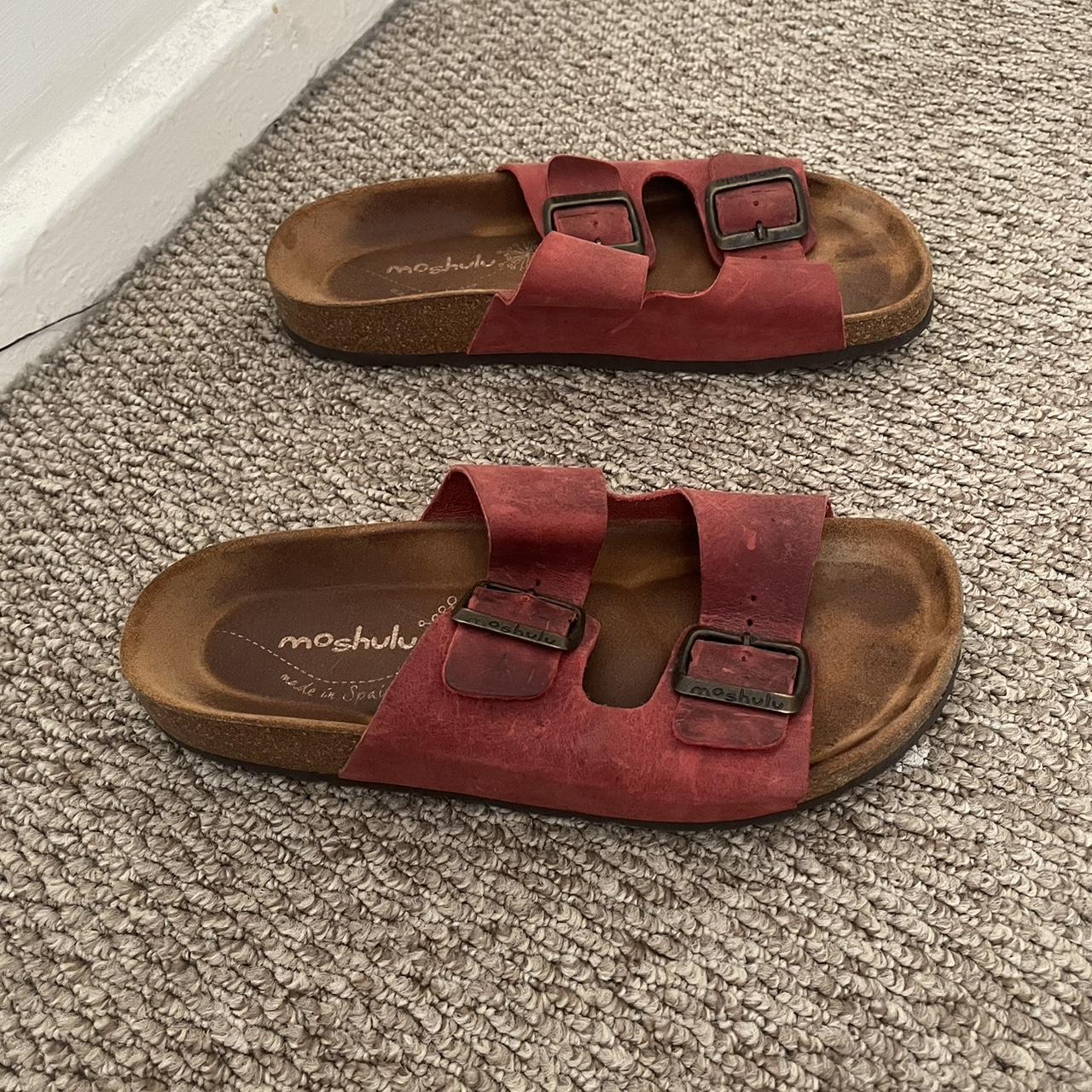 moshulu sandals