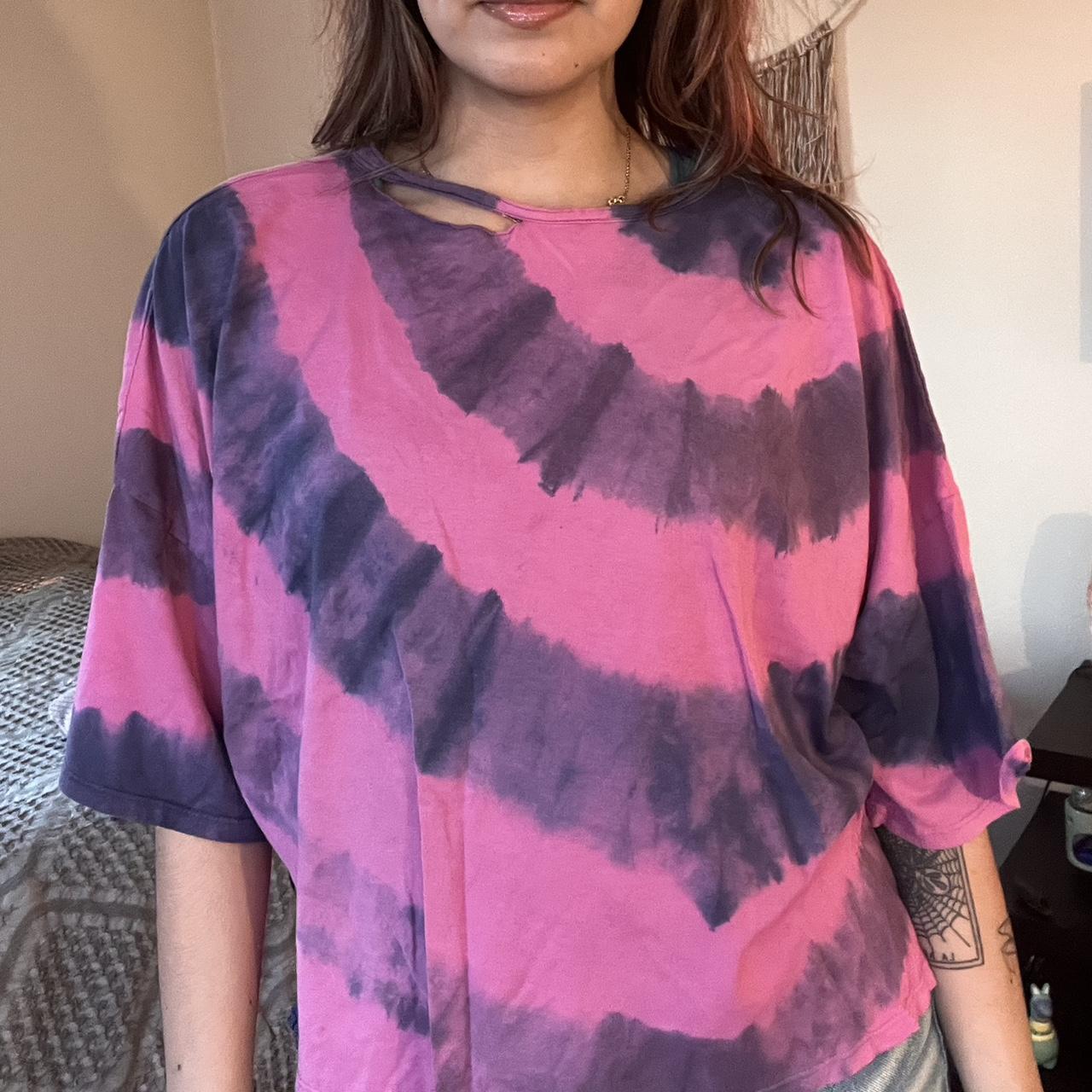 Womens Purple And Pink T Shirt Depop