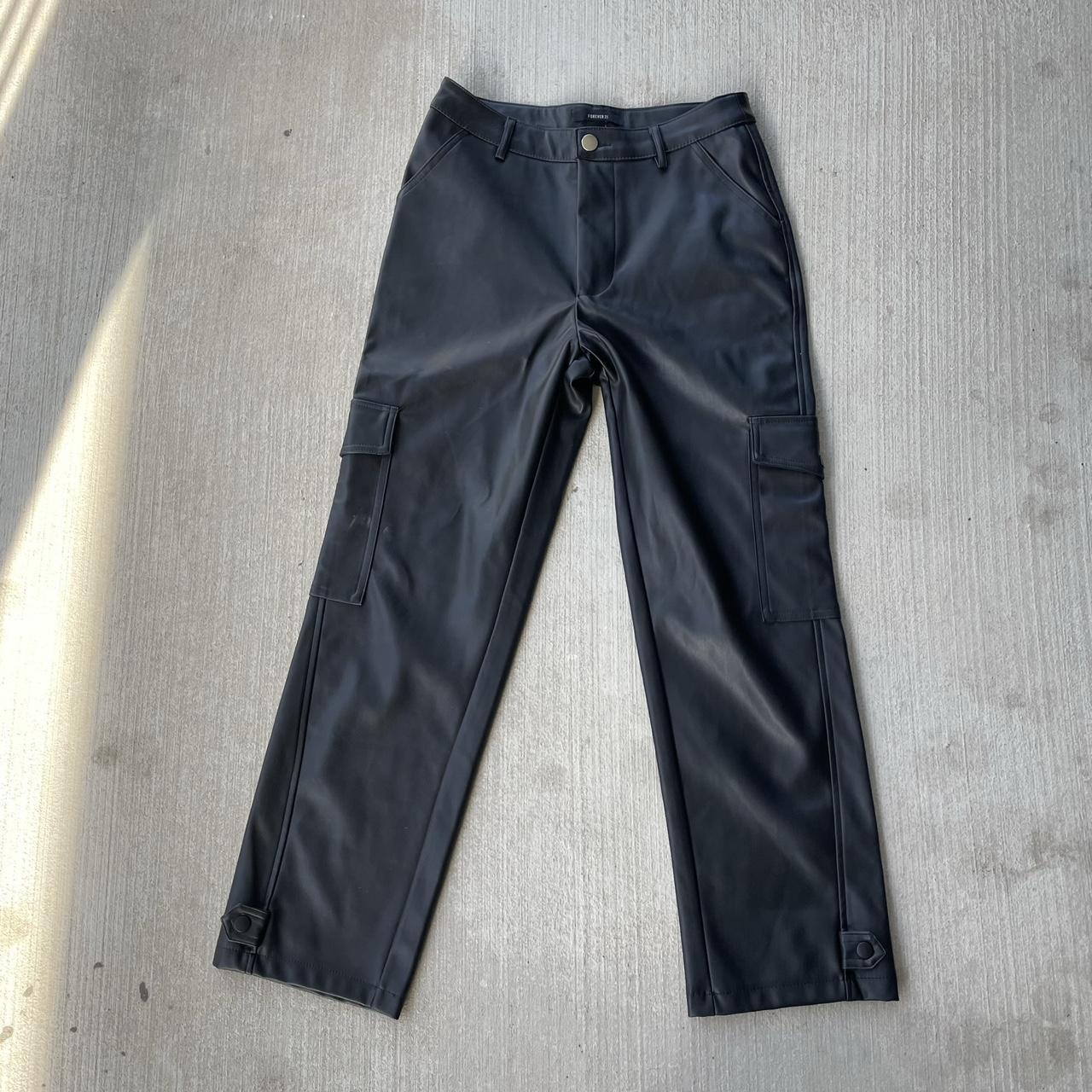 Black Textured Elastic Waist Wide Leg Pants | PrettyLittleThing USA