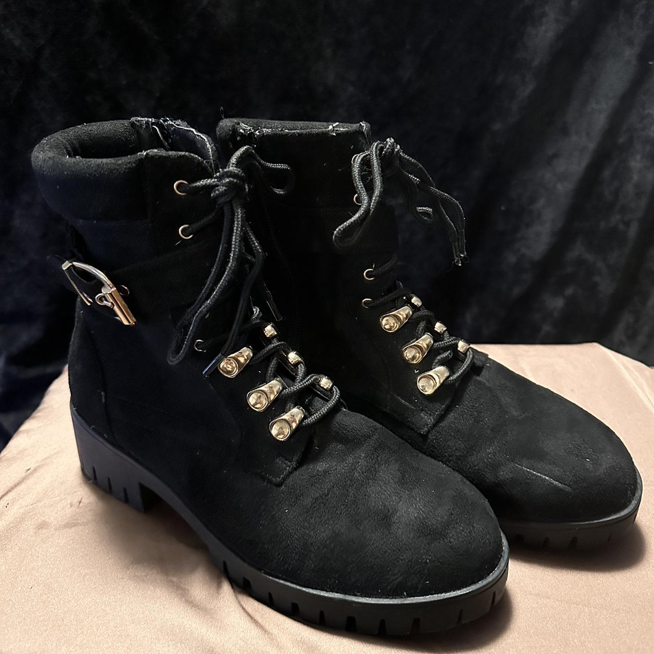 Suede combat boots #combotboots #blackboots - Depop