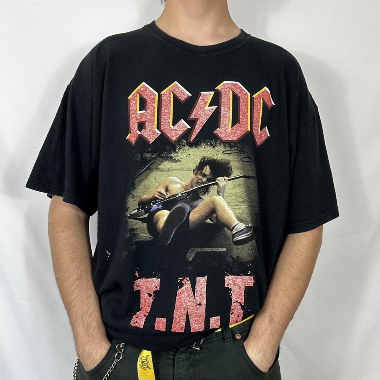 🌸AC/DC T.N.T GRAPHIC T-SHIRT🌸, Size XL, from Gildan,...