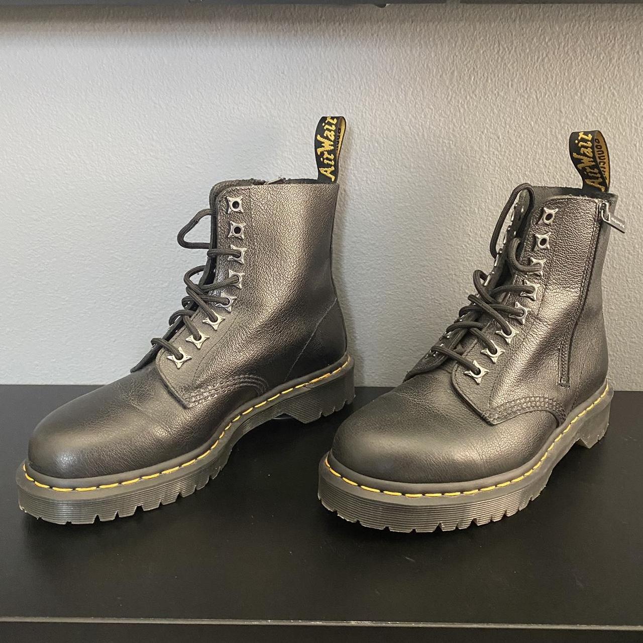 Dr martens 1460 pascal green online lake