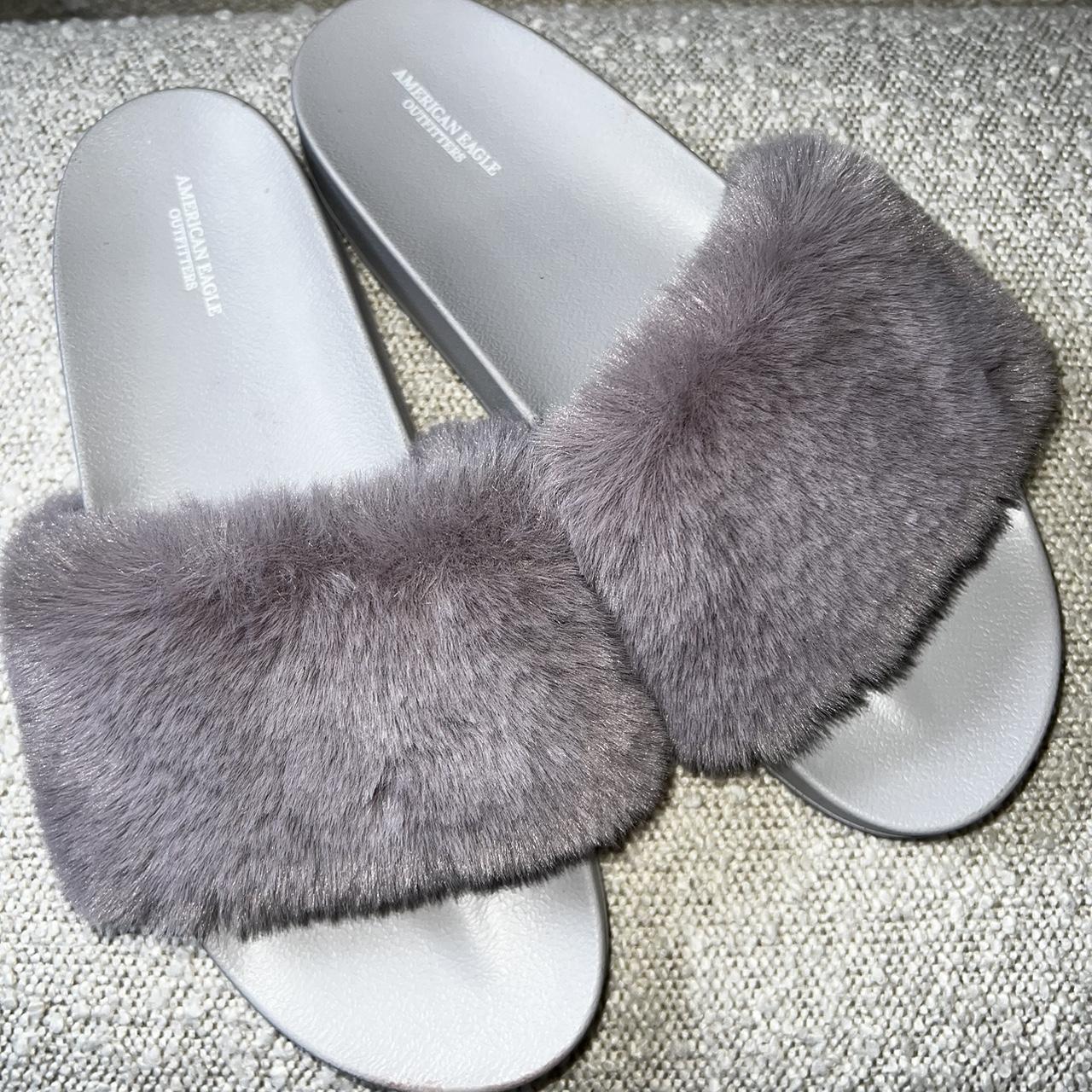 American Eagle lavender slides 💜 Size 11 - never... - Depop