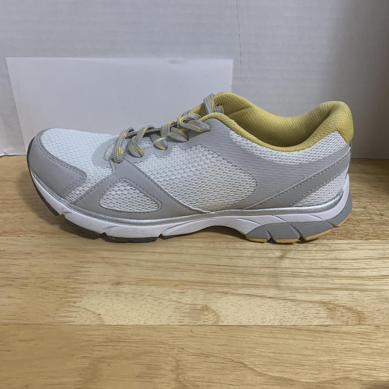 Vionic cross trainers shops