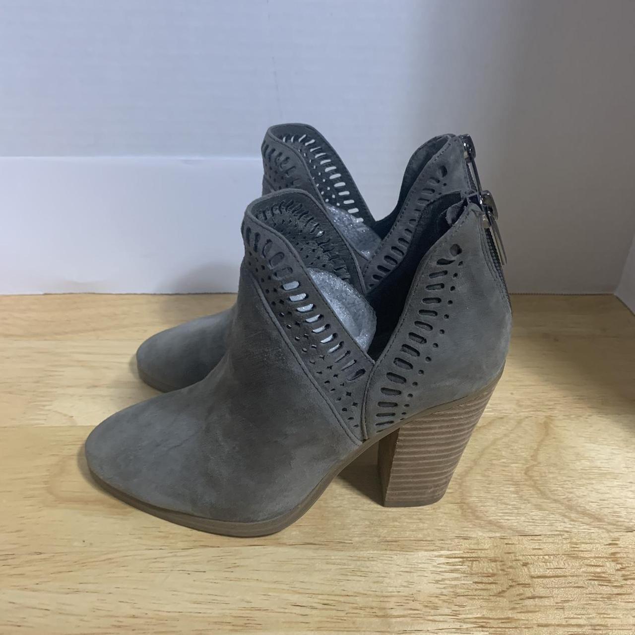 Vince Camuto Fileana Gray Suede Ankle Booties Lazer. Depop