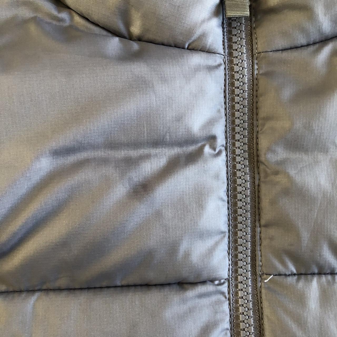 Grey north face puffer jacket 👽 Mens Size S, Fits... - Depop