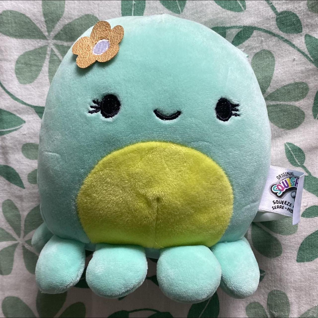 Squishmallow Ophelia popular the Octopus Clip