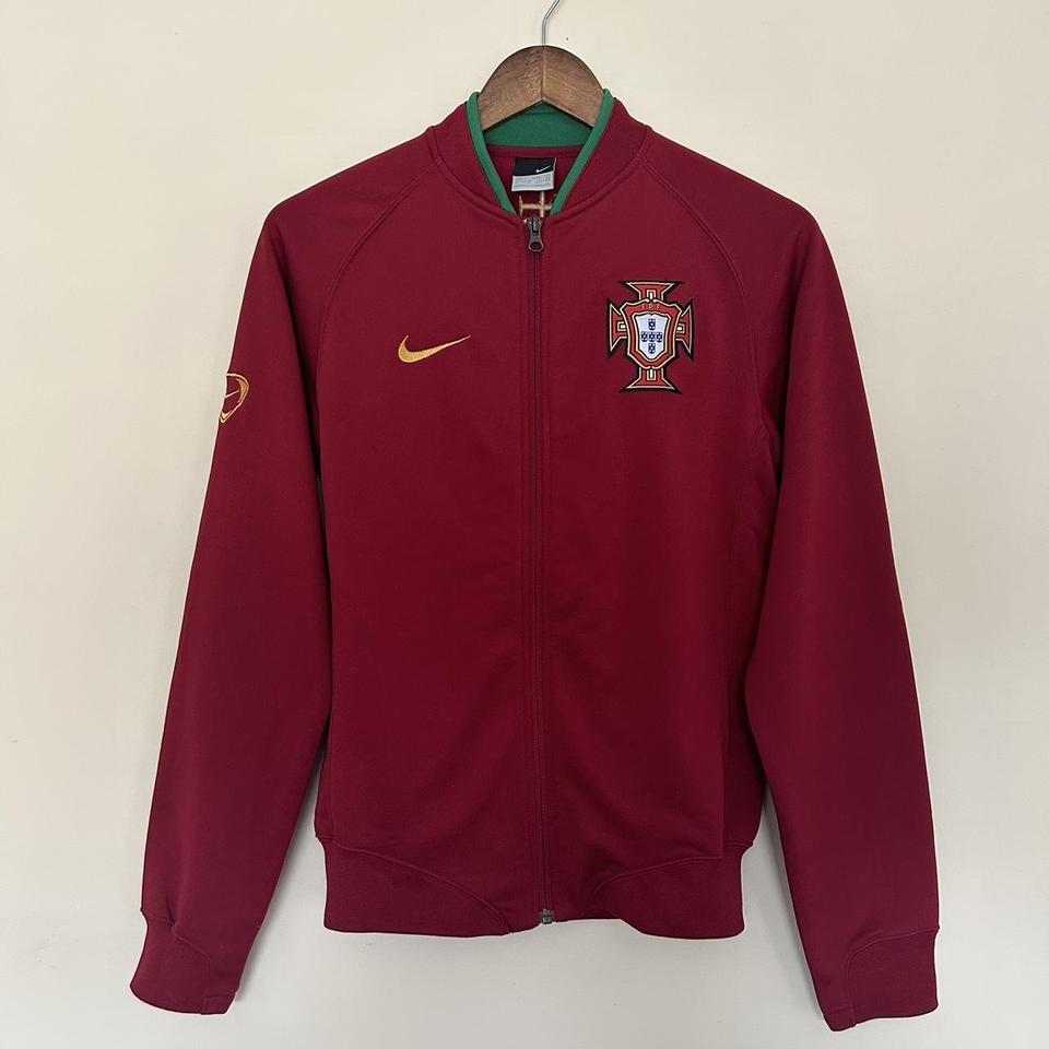 VINTAGE PORTUGAL NIKE TRACK JACKET 06/07 An amazing