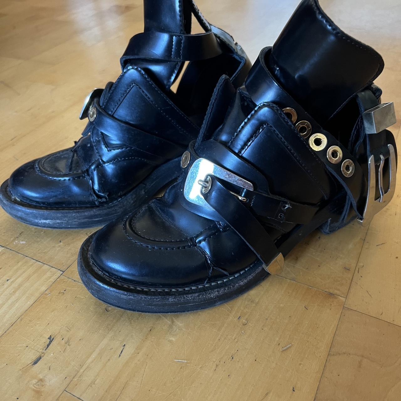 ceinture ankle boots