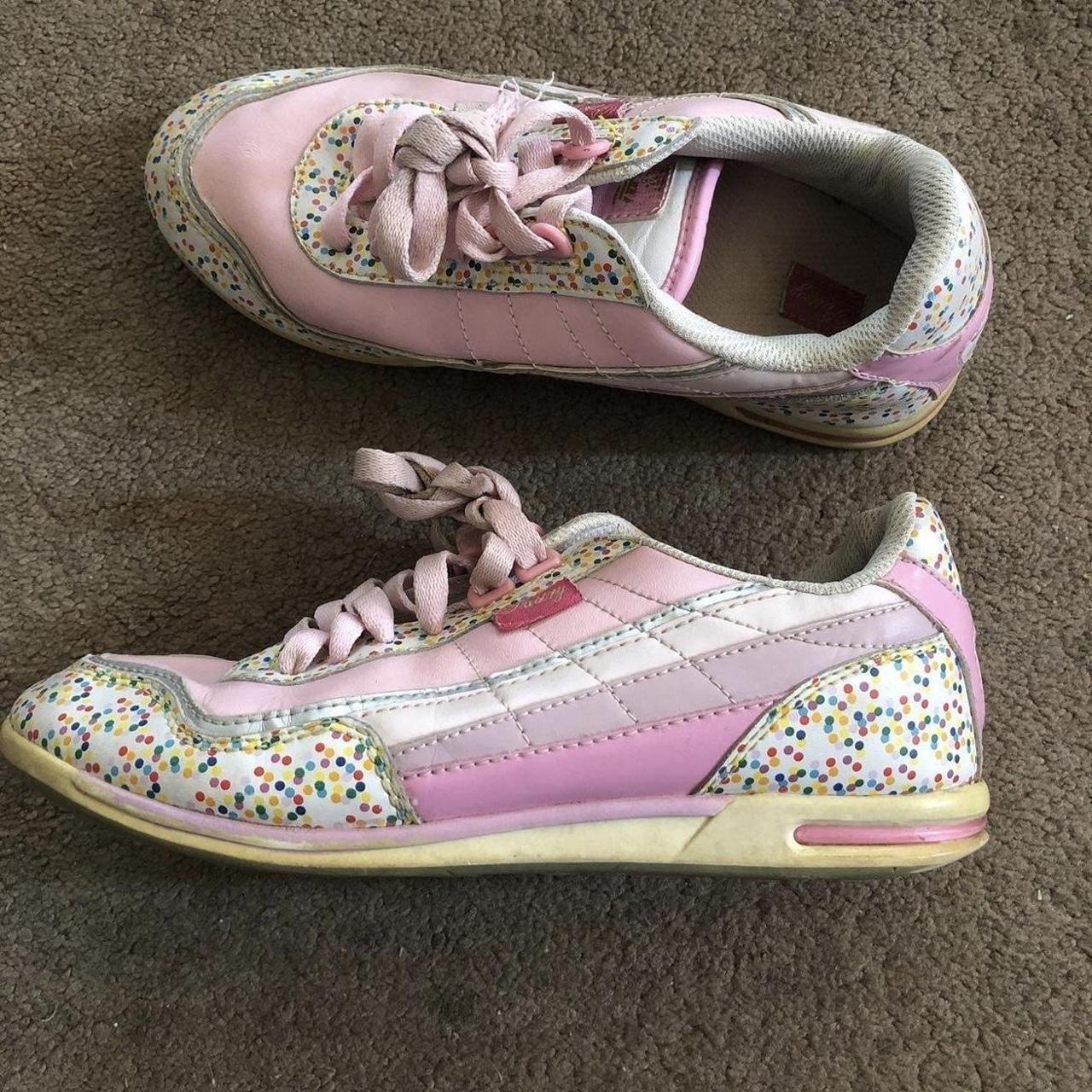 Pink pastry sale shoes