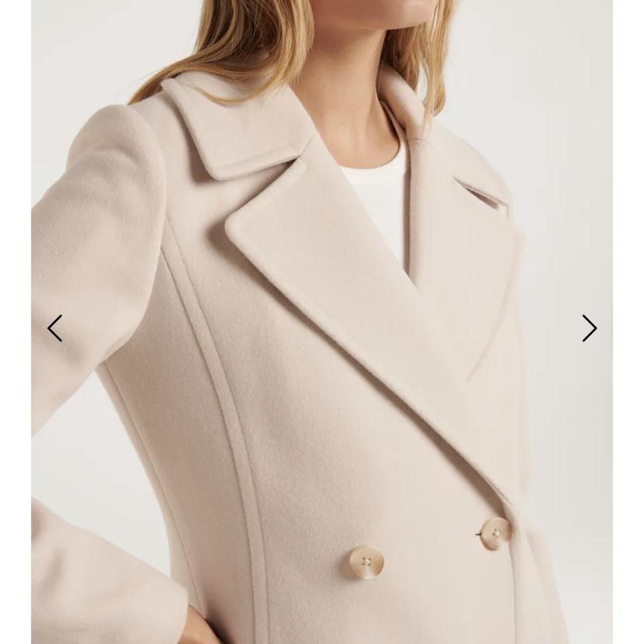 FOREVER NEW COAT ️ Beautiful fit, bought last month... Depop