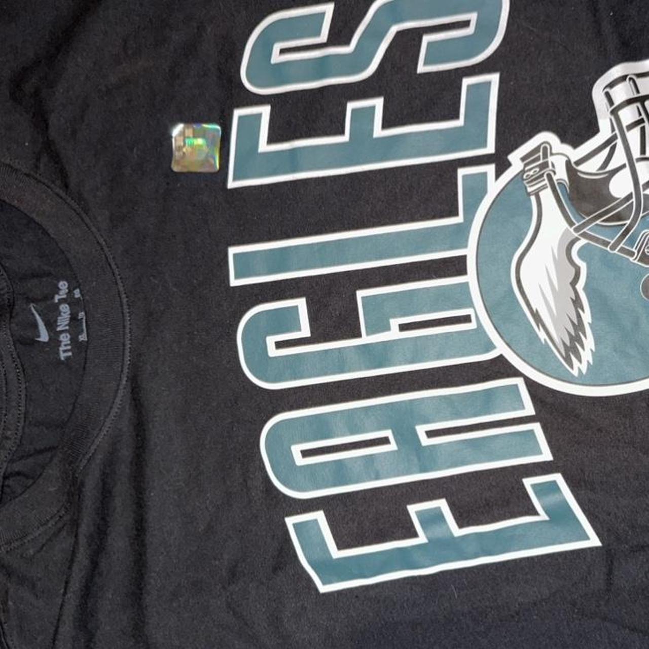 Size small Philadelphia Eagles Crop Top Price is firm - Depop