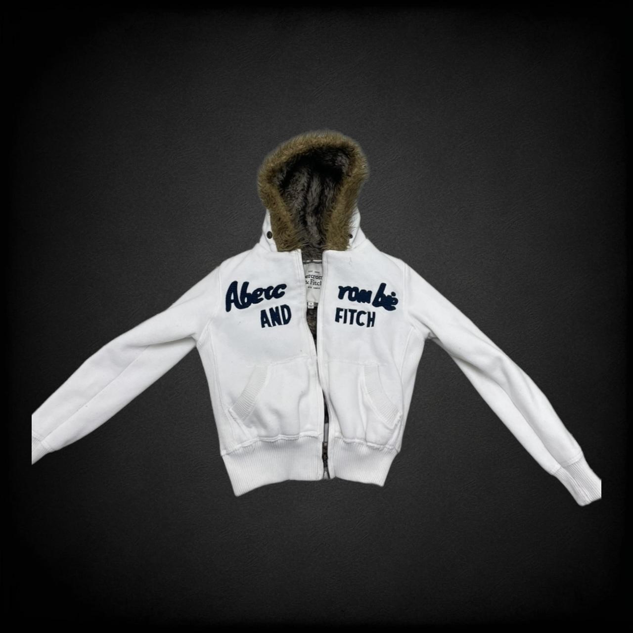 Vintage white Abercrombie and fitch faux fur lined. Depop