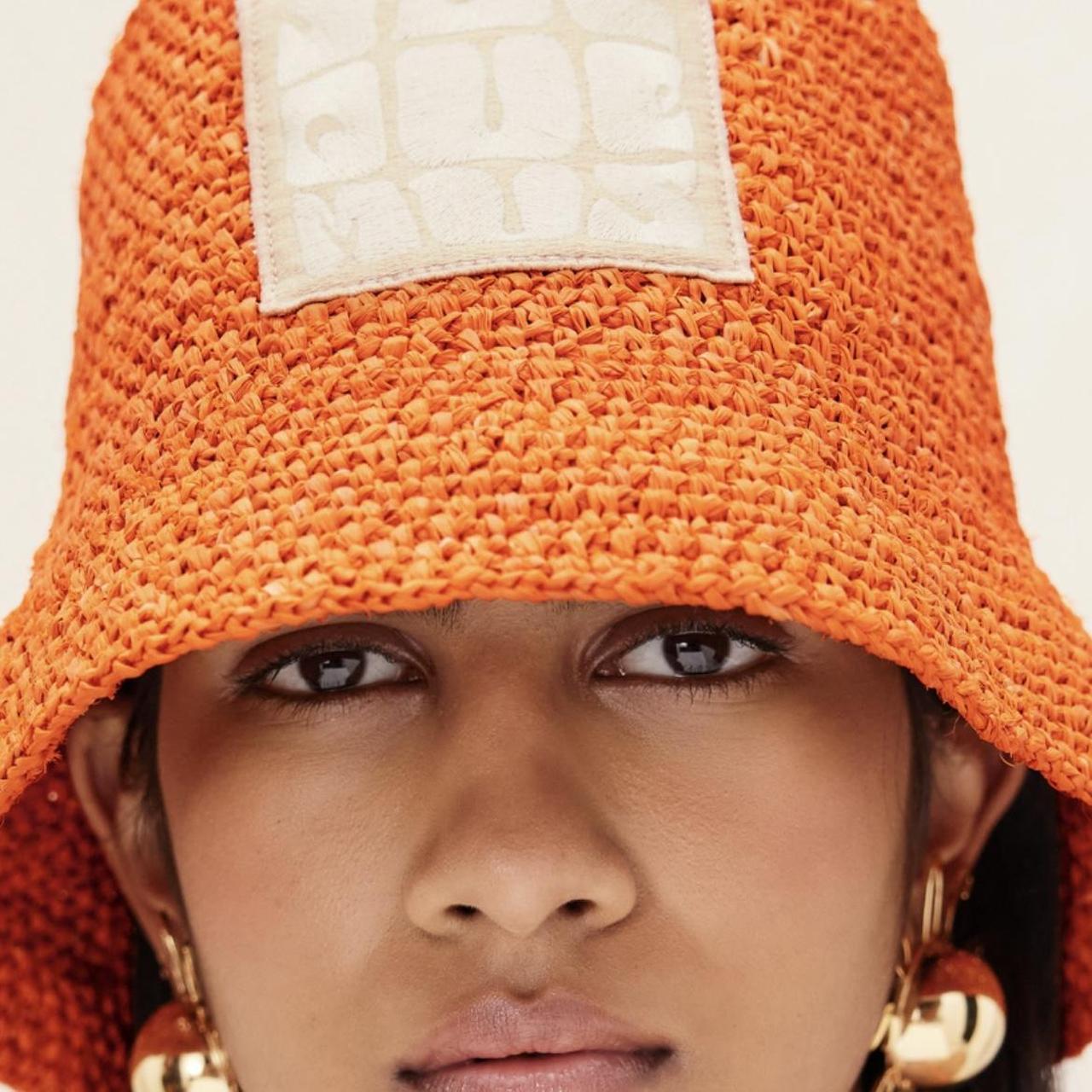 ハット JACQUEMUS Ficiu Bucket Hat - Jacquemus - Orange - Raphia Ficiu Bucket Hat - Jacquemus - Orange - Raphia