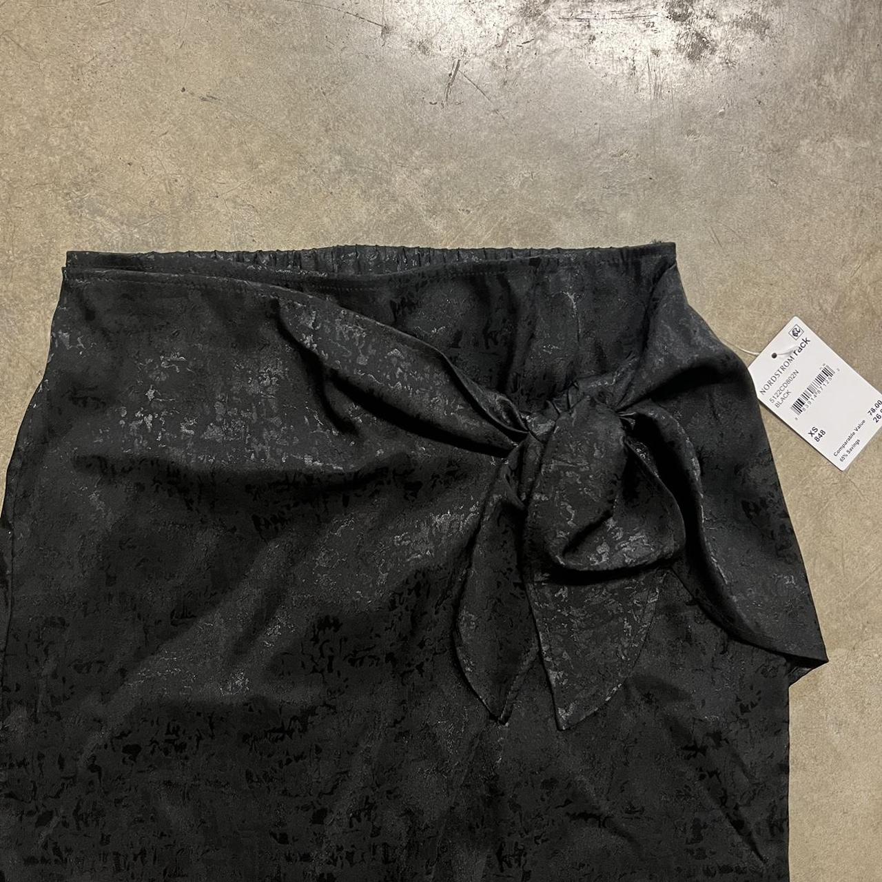 Black skirt hotsell nordstrom rack