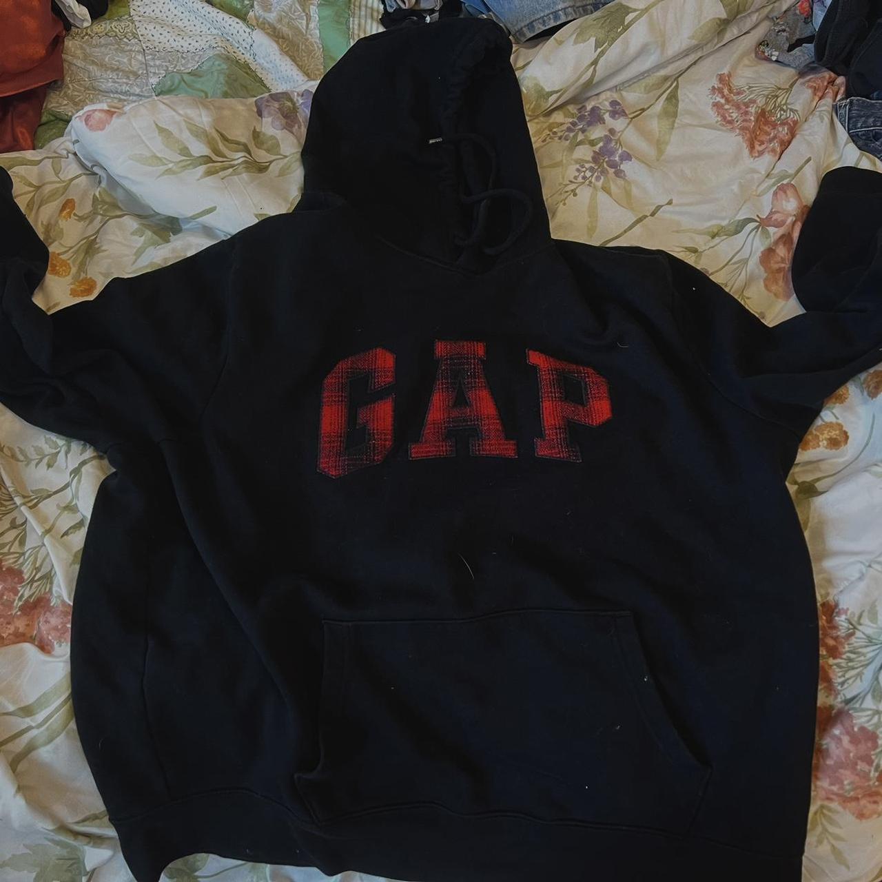 Red and sale black gap hoodie