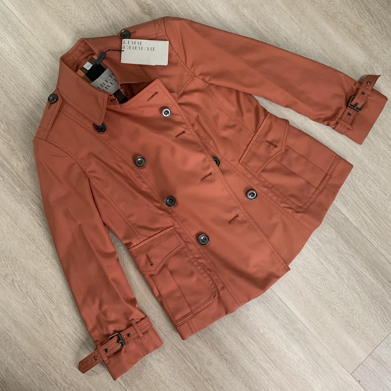 Authentic Burberry cropped trench coat Depop