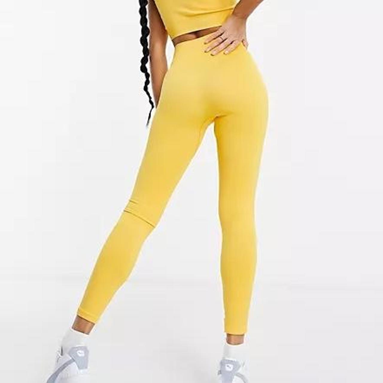 Tala Women's Yellow Leggings | Depop