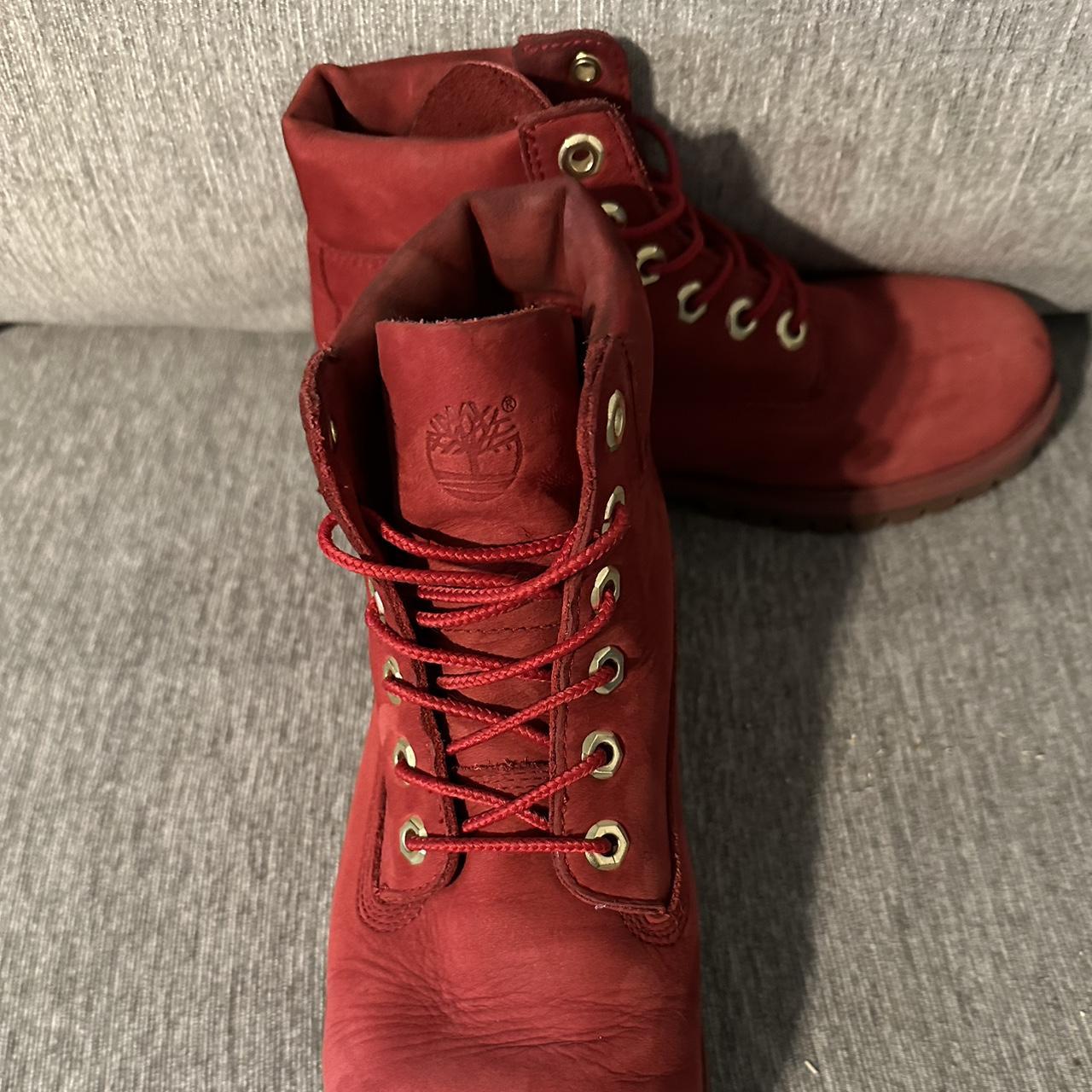 Red and gold on sale timberland boots