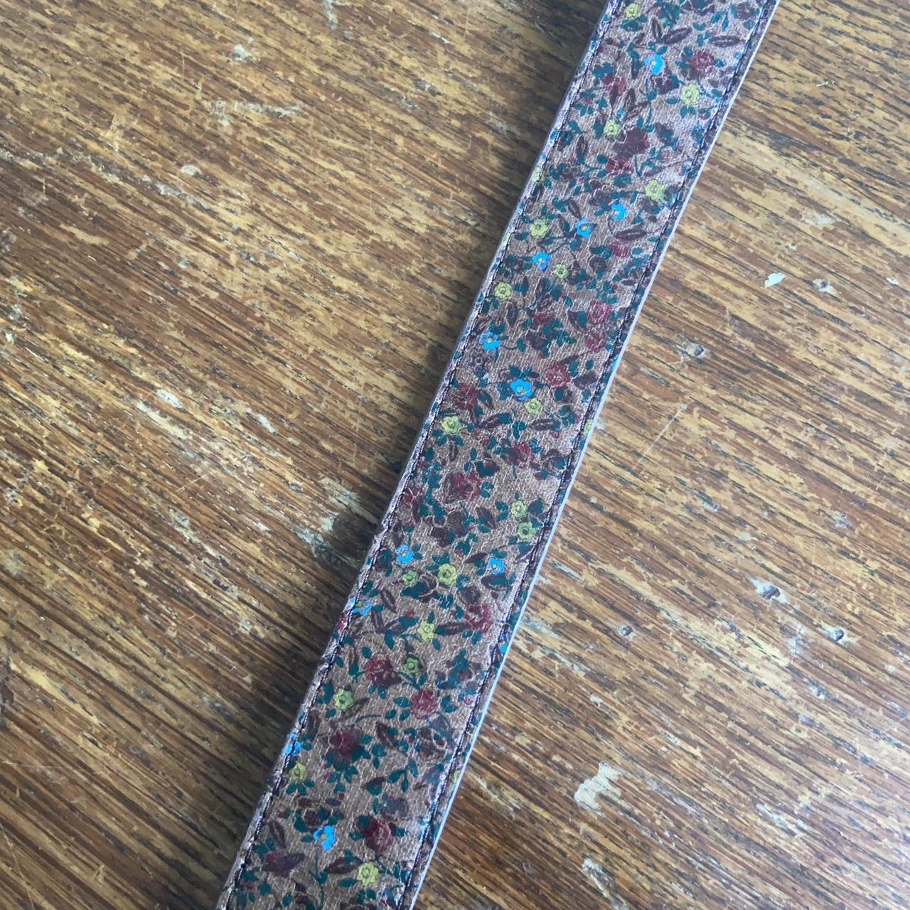 Vintage Floral Belt 🌈 Beautiful flower design... - Depop