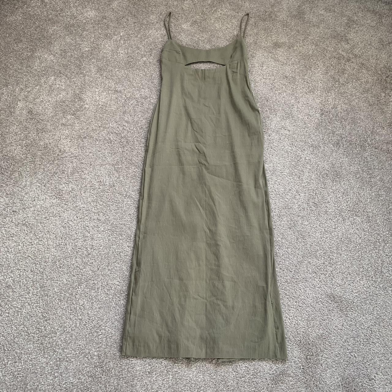 Zara Women's Khaki Dress | Depop