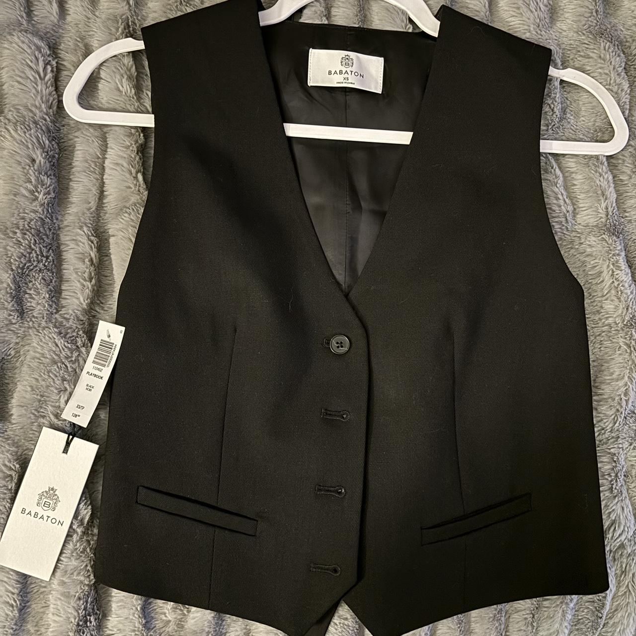 Brand new aritzia playbook vest size xs - Depop