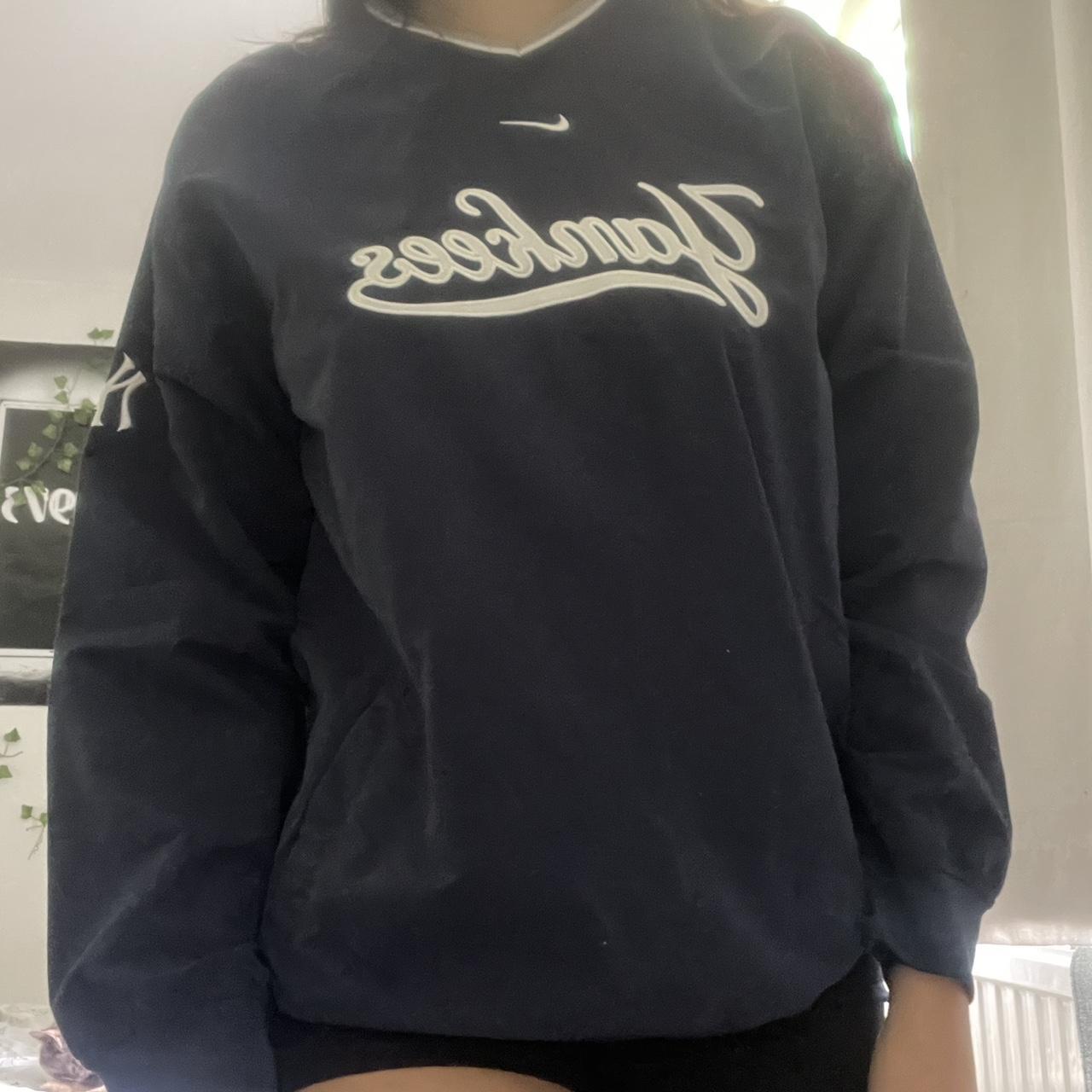 Navy blue Nike yankees windbreaker 💙 Excellent... Depop