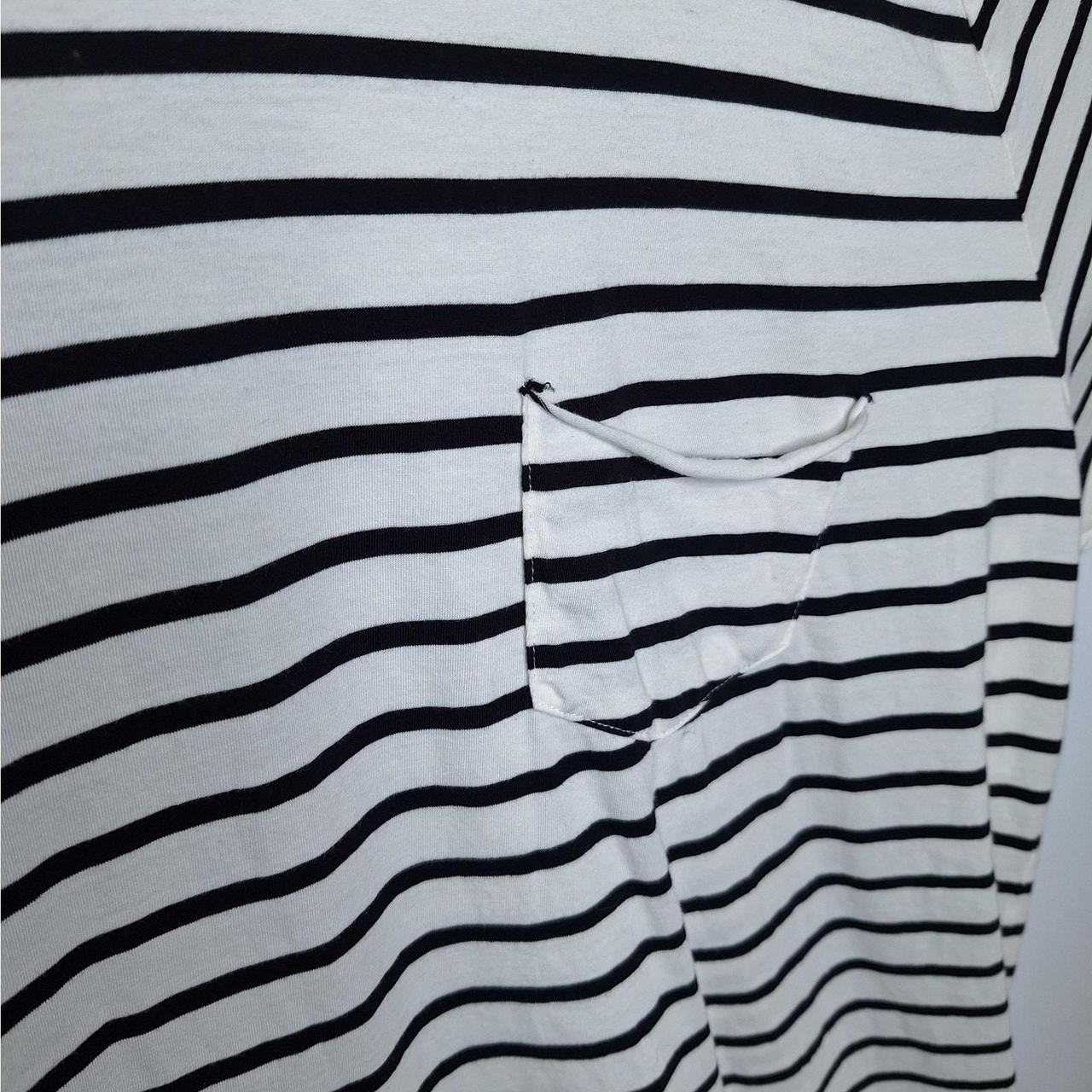 Source Unknown Women's T-shirt - White/Black - XX… - image 5