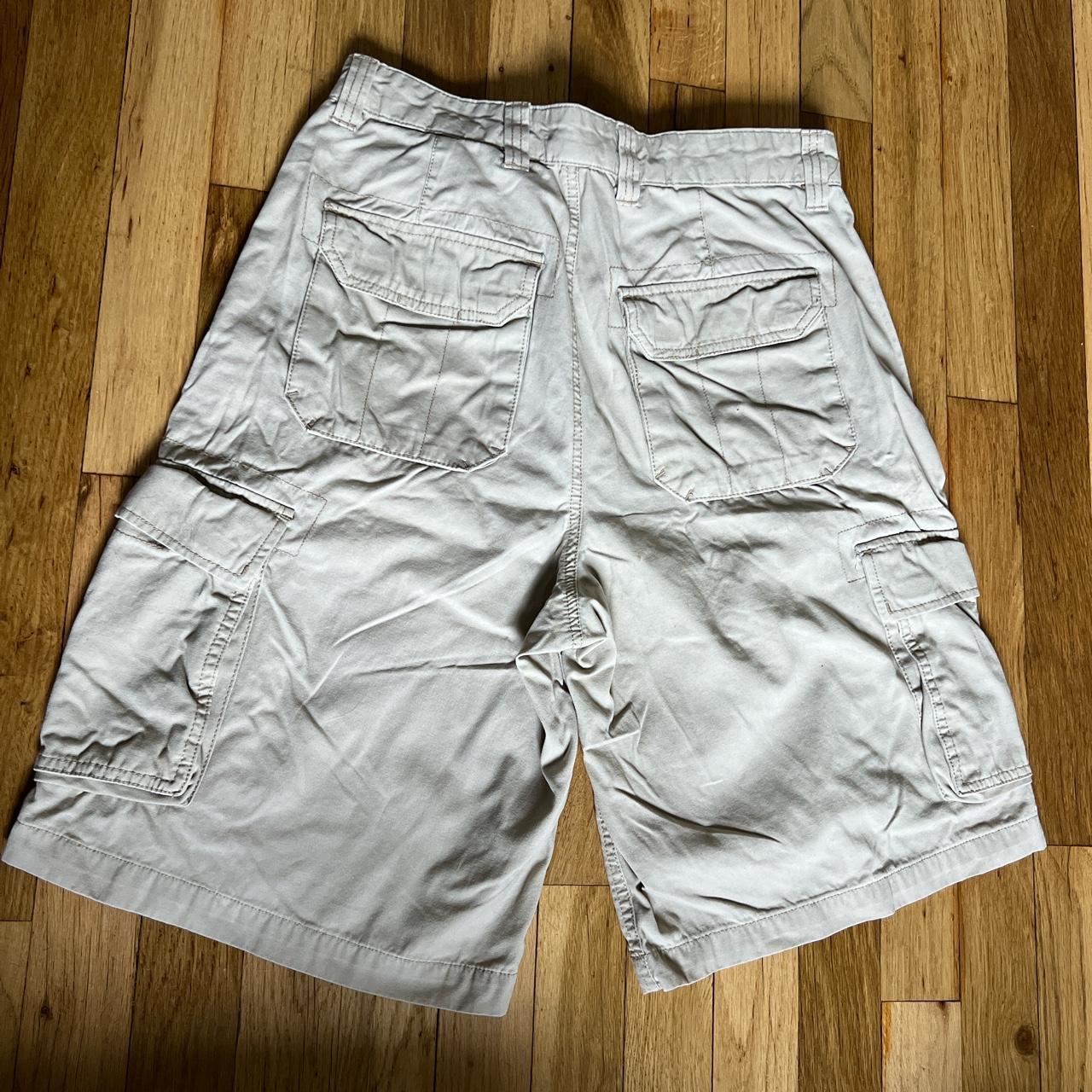 Van heusen 2025 cargo shorts