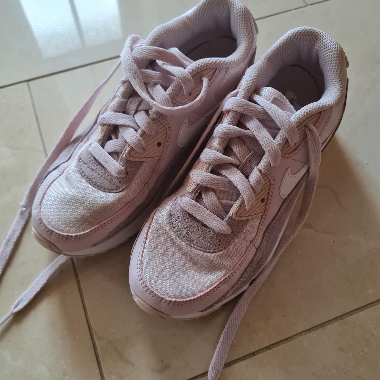 childrens pink air max