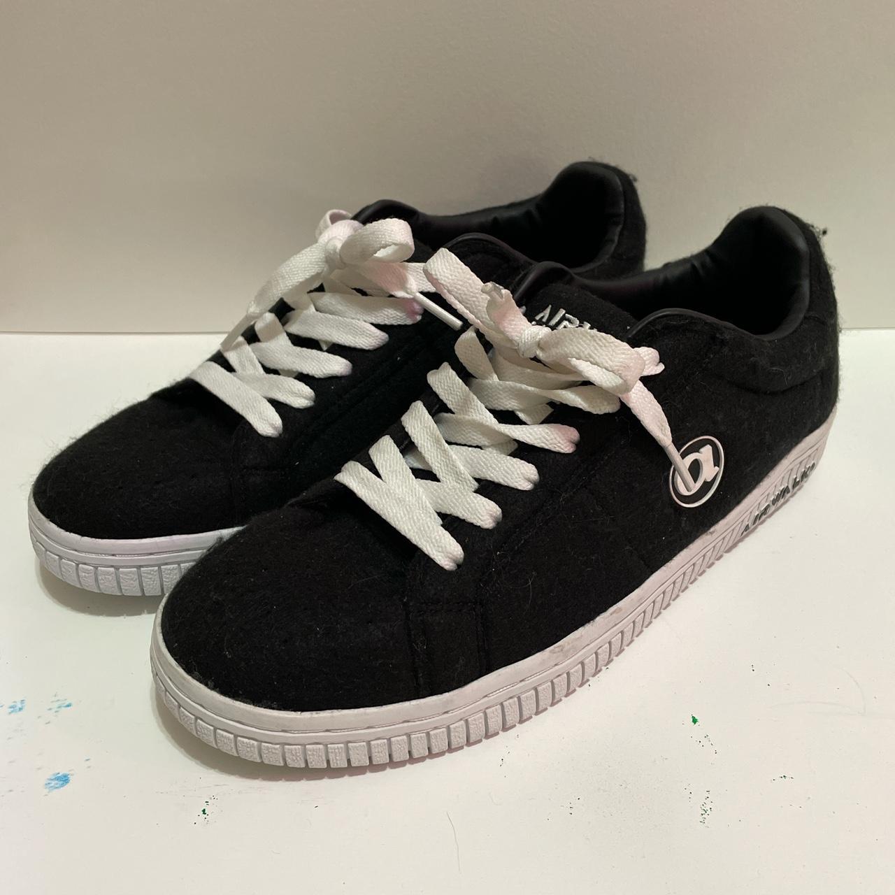 airwalk trainers black