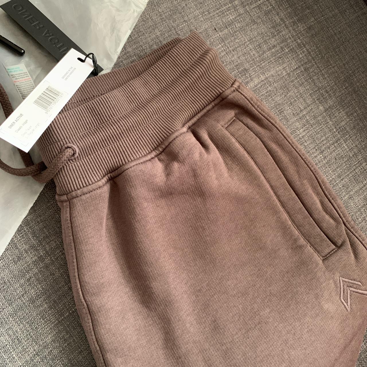 NWT Oner Active CLASSIC JOGGER Deep Taupe XS or S - Depop